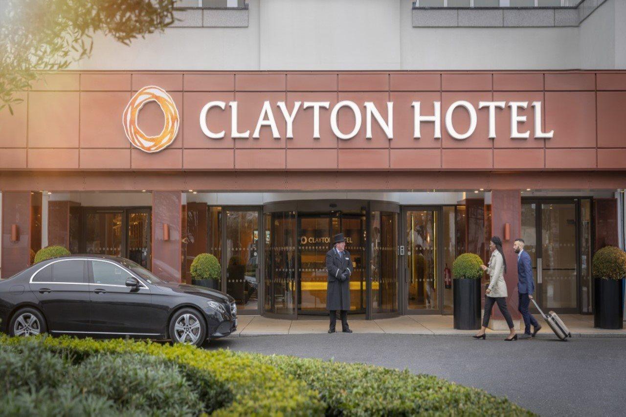Clayton Hotel Charlemont Dublin Exterior photo